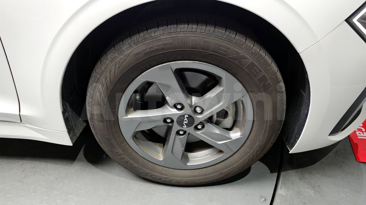 Kia K5 2024 — 5