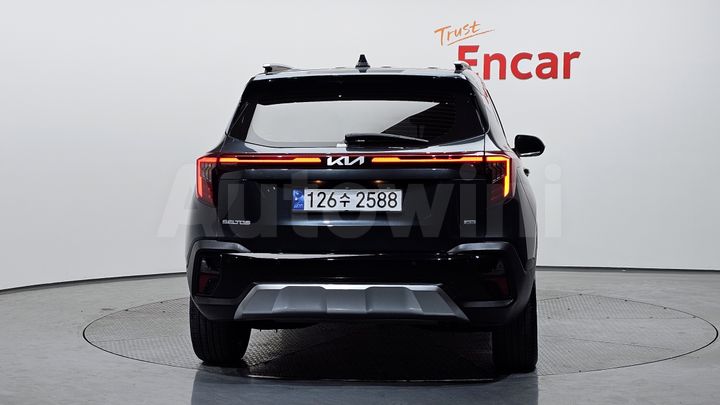Kia Seltos 2024 — 4
