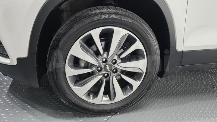 Chevrolet Trax 2020 — 4