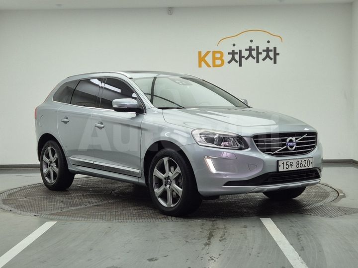 Volvo XC60 2014 — 2