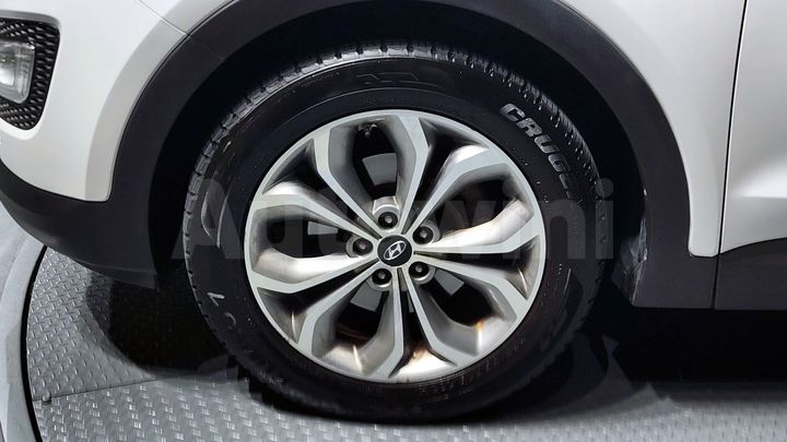 Hyundai SantaFe 2015 — 5