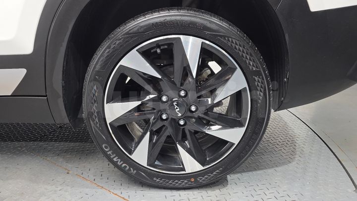 Kia Seltos 2023 — 4