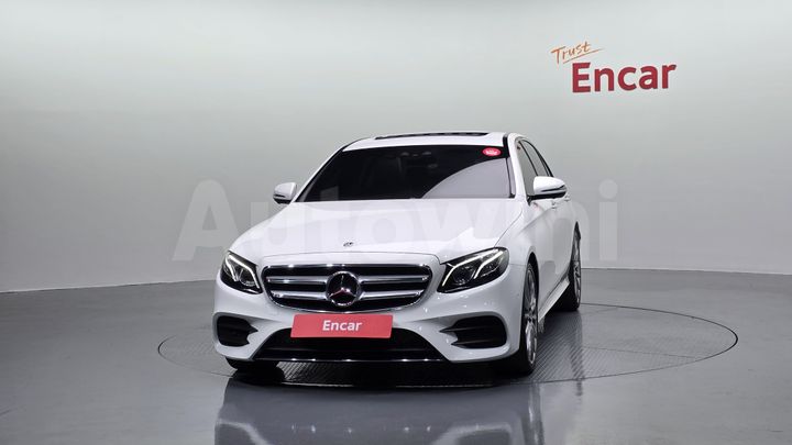 Mercedes Benz E Class 2018 — 3