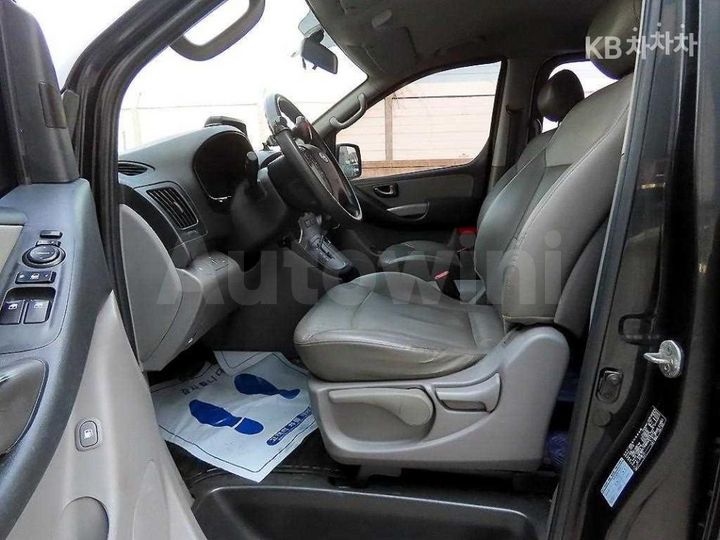 Hyundai Starex 2013 — 5