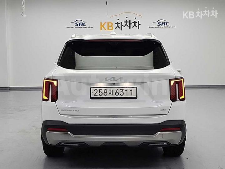 Kia Sorento 2024 — 3