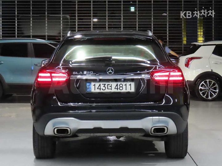 Mercedes Benz GLA Class 2019 — 3