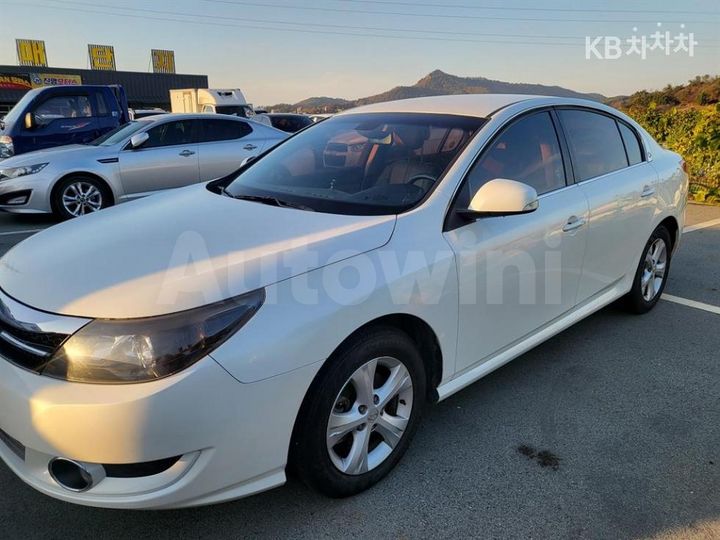 Renault SM5 2011 — 2