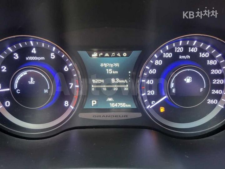 Hyundai Grandeur 2015 — 5