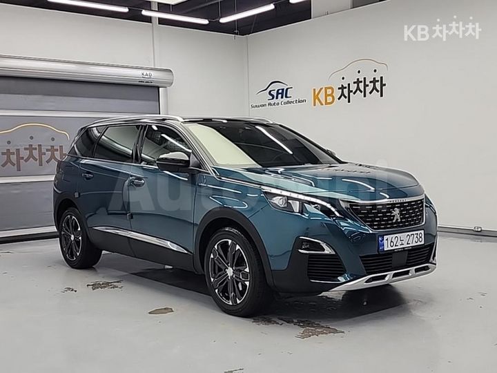 Peugeot 5008 2021 — 4