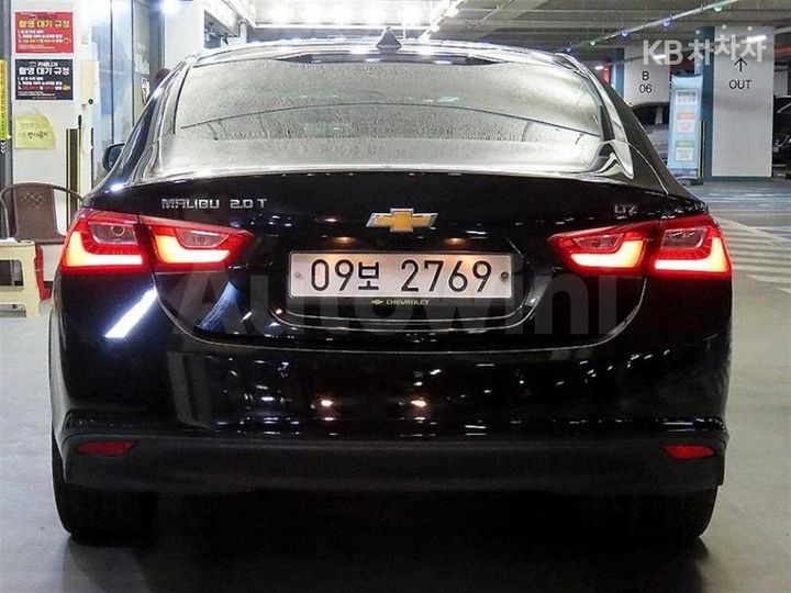 Chevrolet Malibu 2018 — 5