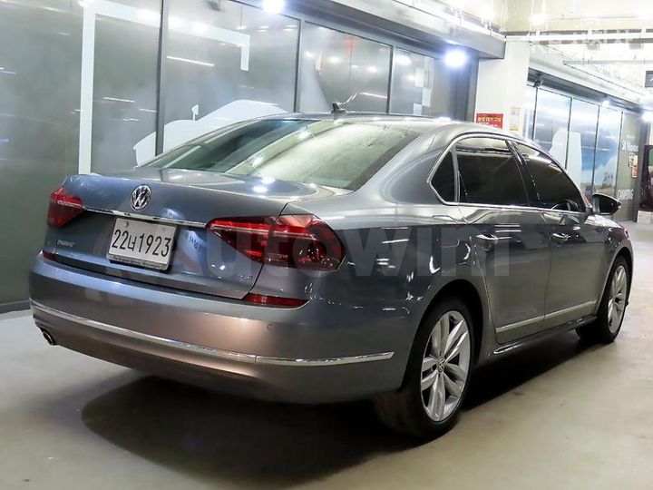 Volkswagen Passat 2018 — 4