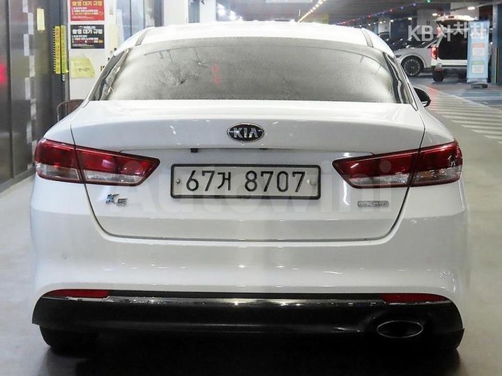 Kia K5 2016 — 5