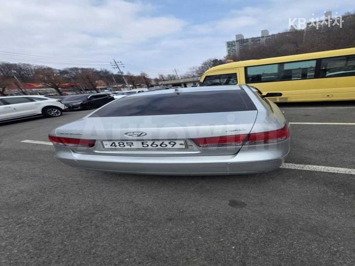 Hyundai Sonata 2009 — 3