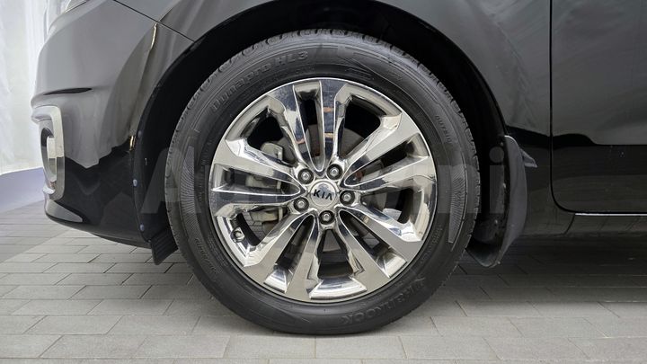 Kia Carnival 2017 — 5