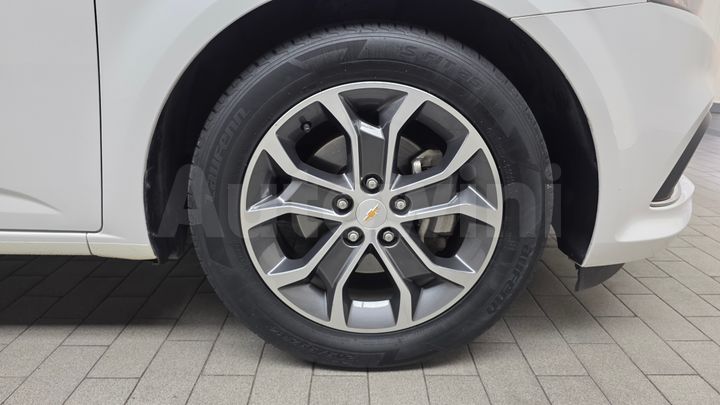 Chevrolet Aveo 2018 — 5