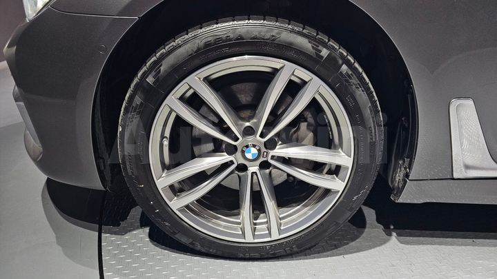 BMW 7 Series 2017 — 5