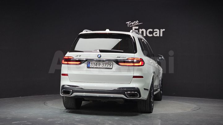 BMW X7 2024 — 4
