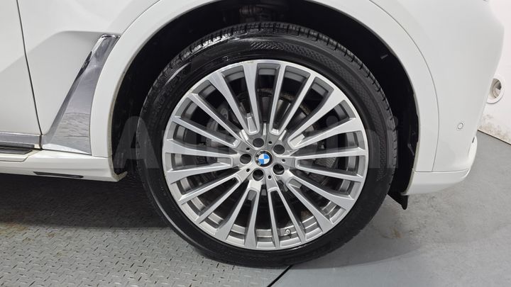 BMW X7 2021 — 5