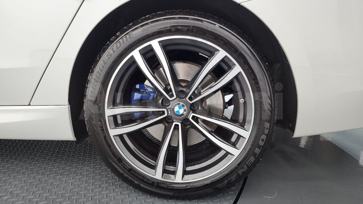 BMW 6 Series 2022 — 5
