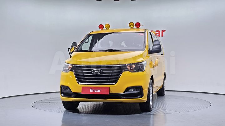 Hyundai Starex 2021 — 3