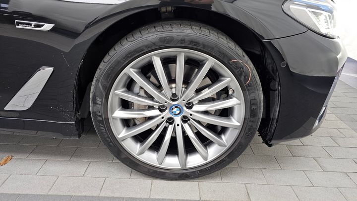 BMW 5 Series 2023 — 4