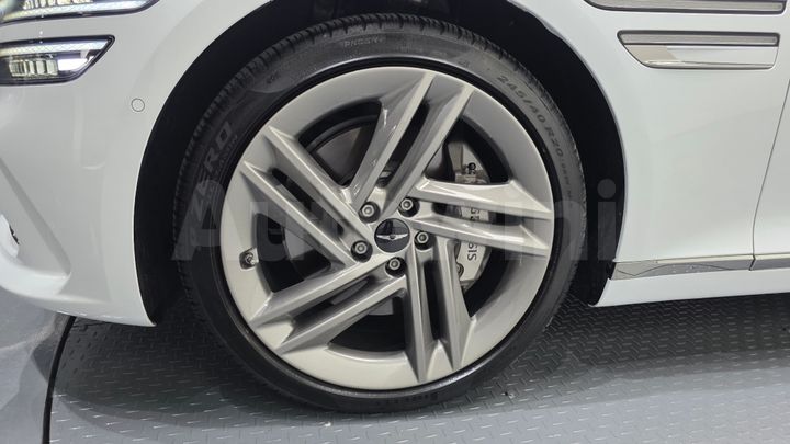 Genesis G80 2025 — 4