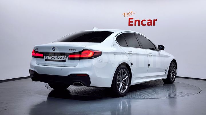 BMW 5 Series 2020 — 2
