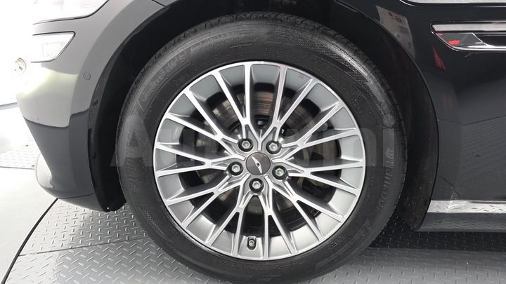 Genesis G80 2023 — 5