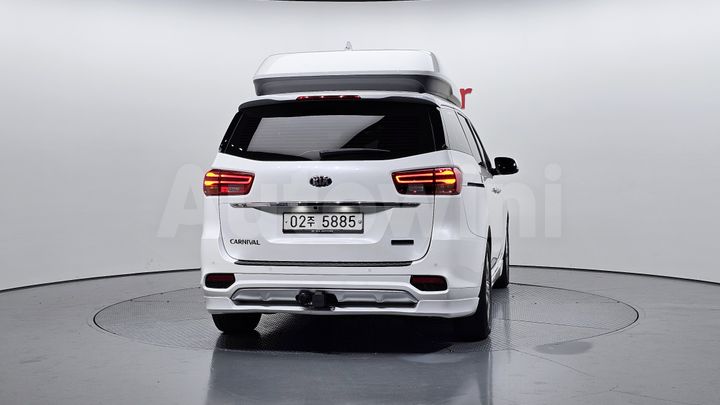 Kia Carnival 2019 — 4