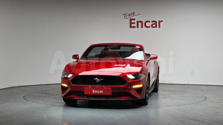 Ford Mustang 2020 — 3