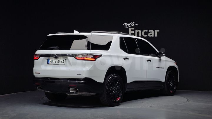 Chevrolet Traverse 2021 — 2