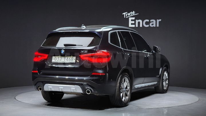 BMW X3 2018 — 2