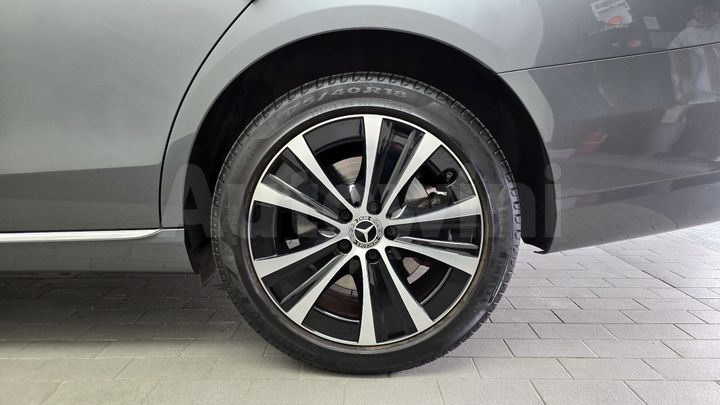 Mercedes Benz E Class 2021 — 5