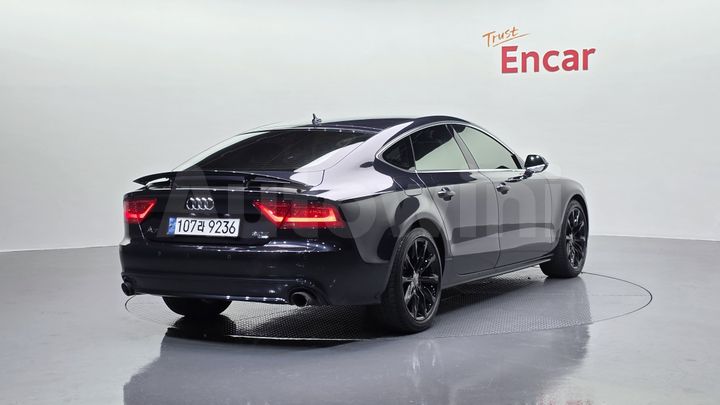 Audi A7 2013 — 2