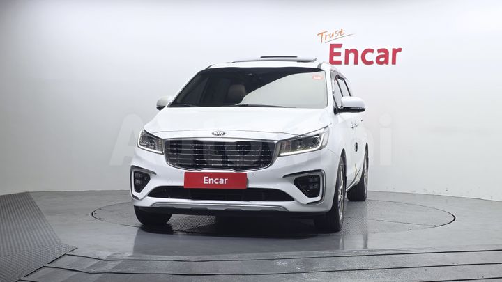 Kia Carnival 2020 — 3