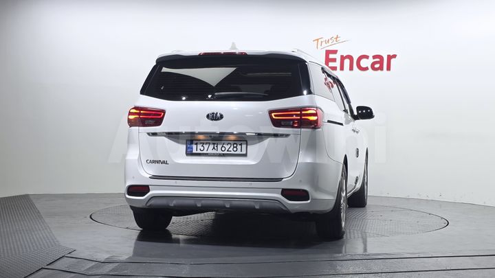 Kia Carnival 2020 — 4