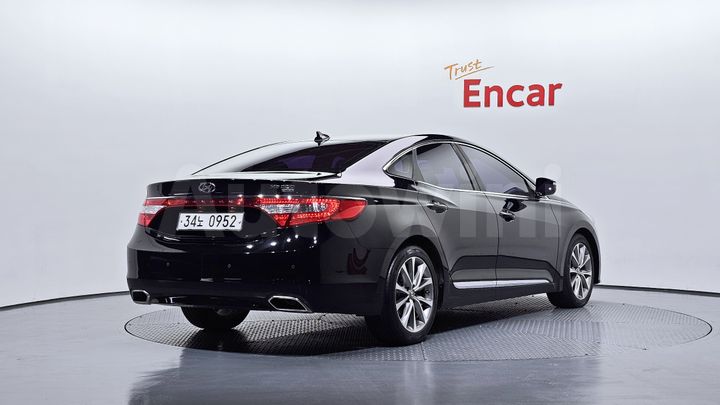 Hyundai Grandeur 2016 — 2