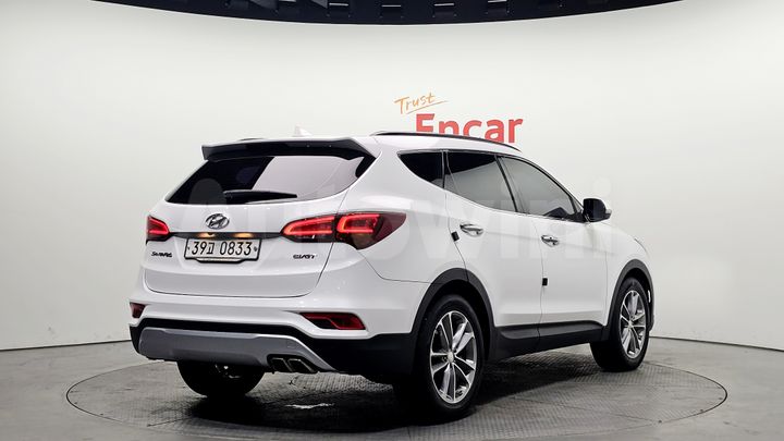 Hyundai SantaFe 2016 — 2