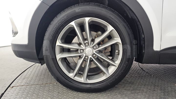 Hyundai SantaFe 2016 — 5