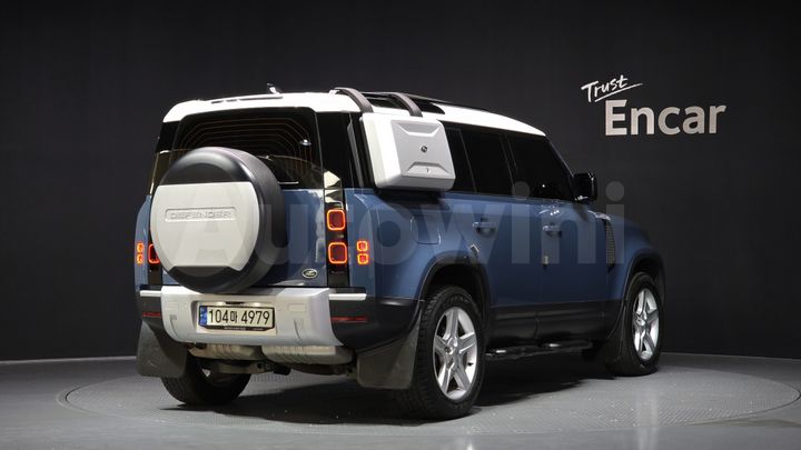 Land Rover Defender 2022 — 2