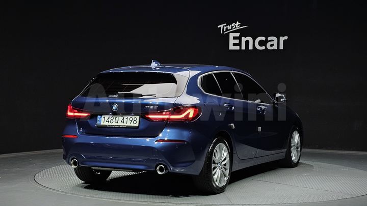 BMW 1 Series 2021 — 2