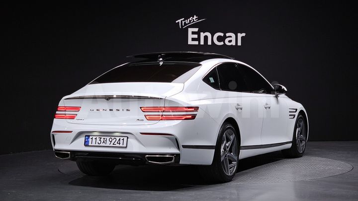 Genesis G80 2024 — 2