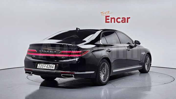Genesis G90 2021 — 2