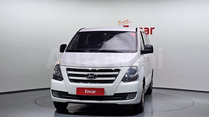 Hyundai Starex 2017 — 3