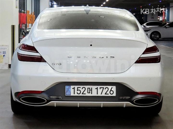 Genesis G70 2021 — 5