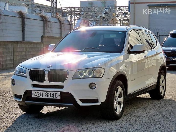 BMW X3 2011 — 2