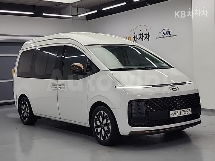 Hyundai Staria 2023 — 4