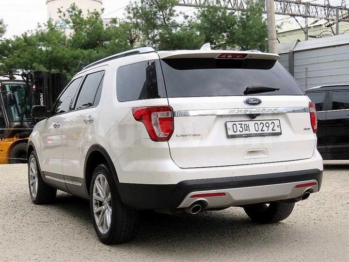 Ford Explorer 2016 1FM5K8F85GGC96545 — 3