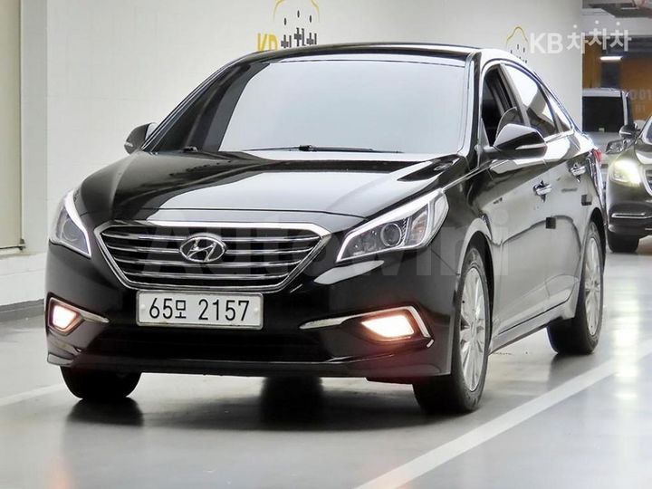 Hyundai Sonata 2015 — 2