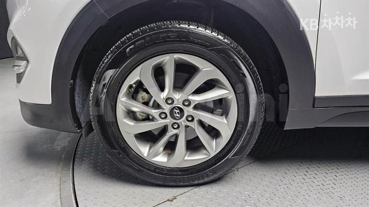 Hyundai Tucson 2016 — 5